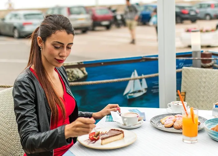 Апарт-отель Su Recreu